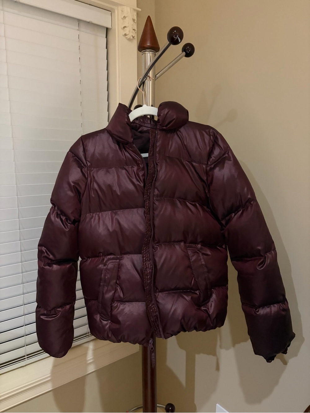 GAP Women's Maroon Quilted Puffer Jacket